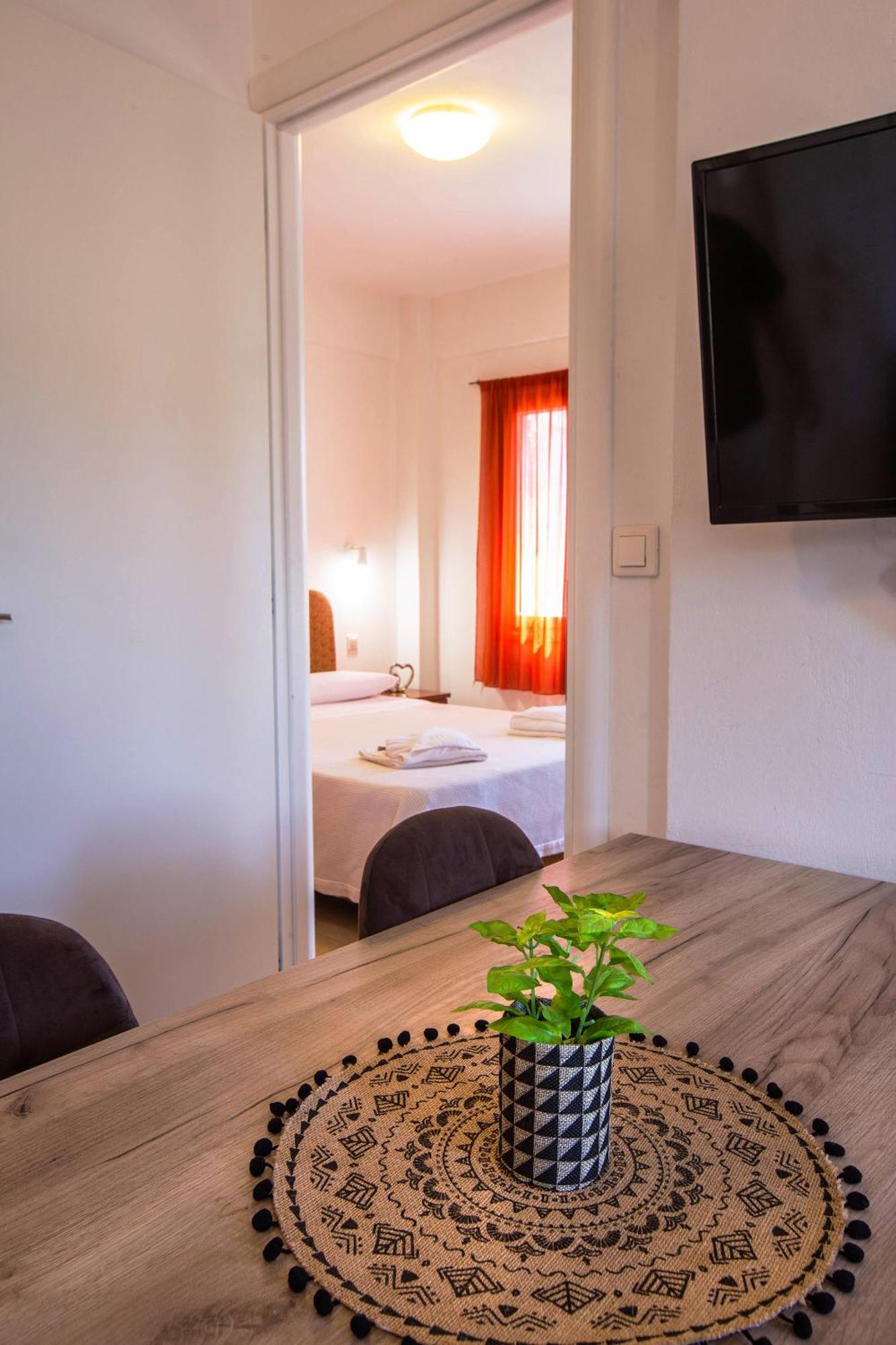 Romanos Beach Villas Eksteriør bilde