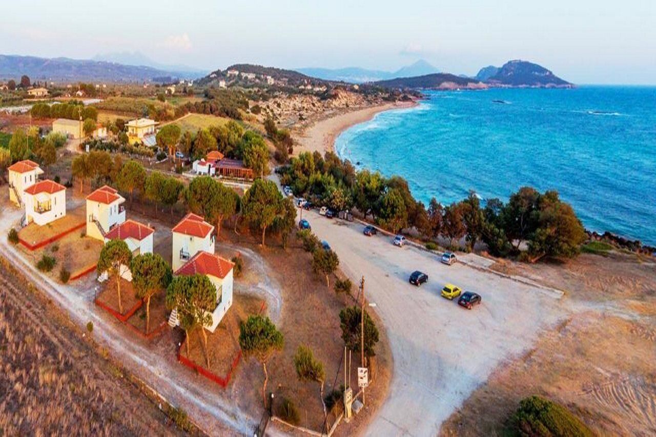 Romanos Beach Villas Eksteriør bilde